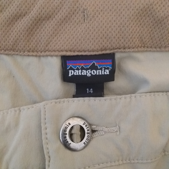 Patagonia Tan Khaki Quandary Nylon Convertible Pants Size 14 - Picture 7 of 10